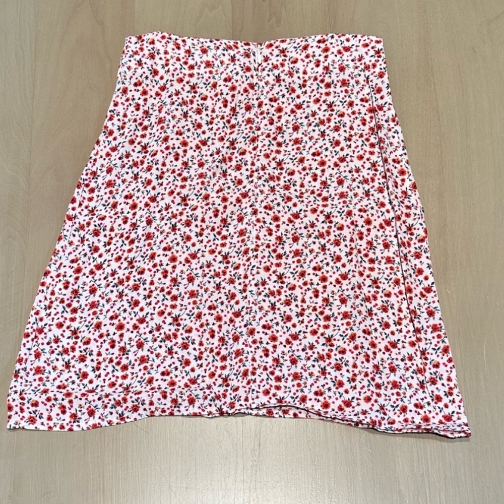Floral Red and White Women's Skirt